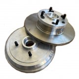 4x100 hub kits for Renault R4 4L with disc brakes. NOT HOMOLOGATED.