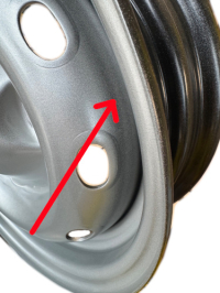 Jante Tôle pour Renault R4 4L Berline.