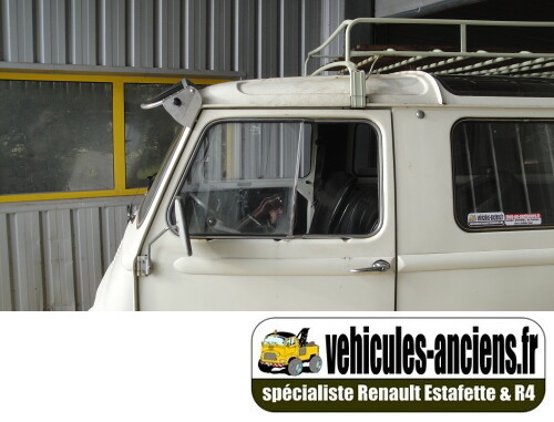 Casquette de pare-brise, pare-soleil extérieur pour Renault Estafette. Couleur rouge. – Image 5